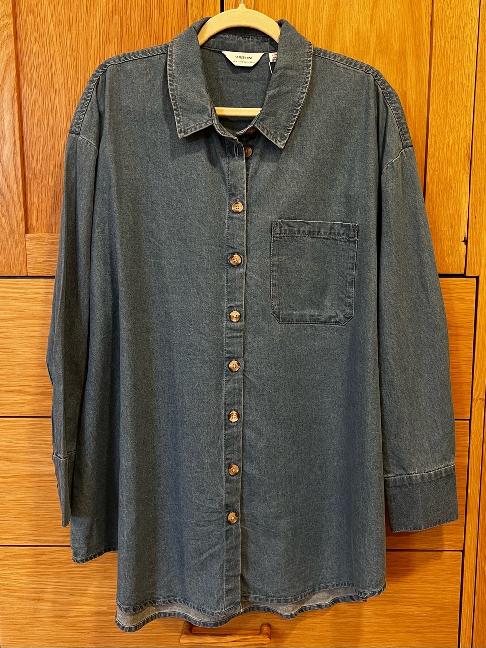 Seraphine Floryn Denim Shirt Light Denim Blue Size 12 NWT Casual Fall Layer